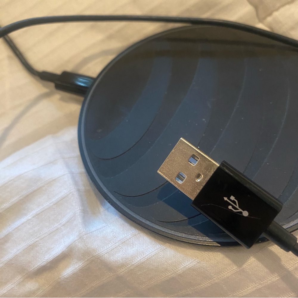 Electronics, AT&T Fast Charge Wireless Pad - Picture 7 of 8